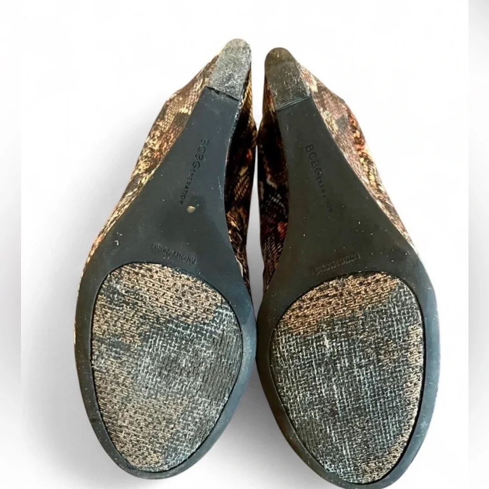 BCBG Faux Snakeskin Wedge Heels - Size 9
